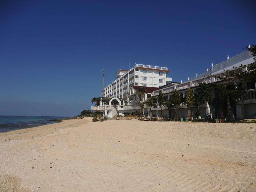 Morimar Resort Hotel Yomitan Esterno foto