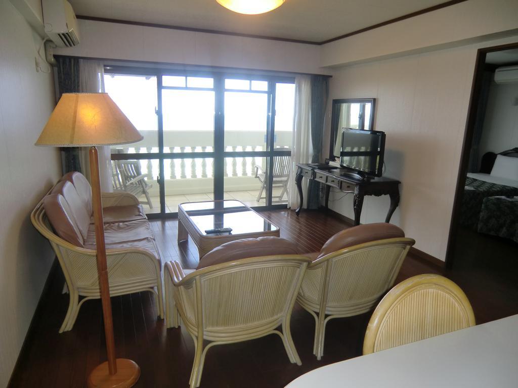 Morimar Resort Hotel Yomitan Camera foto