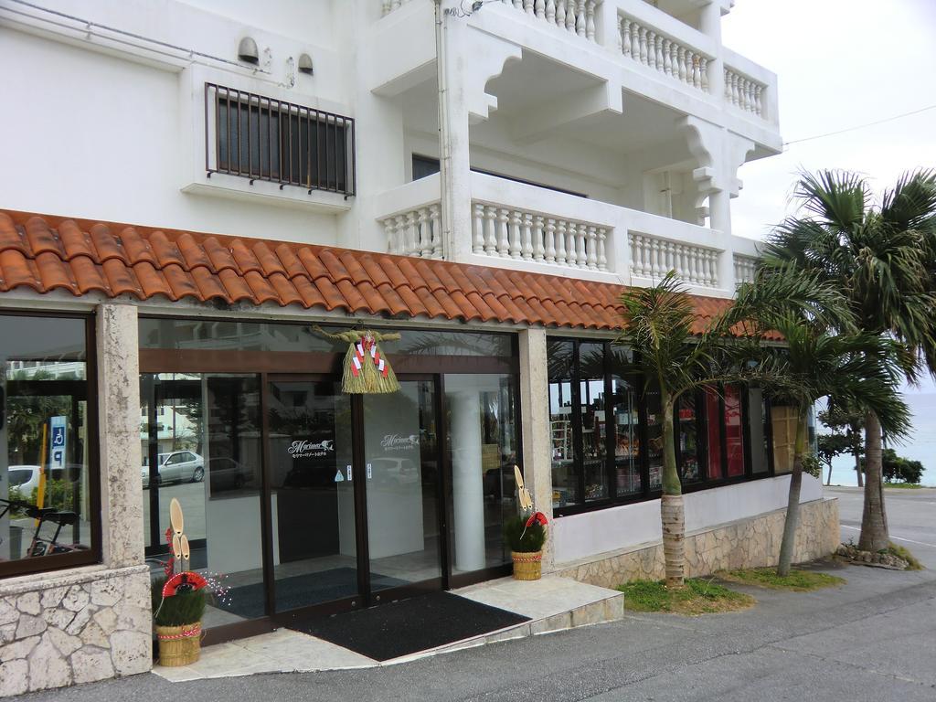 Morimar Resort Hotel Yomitan Esterno foto