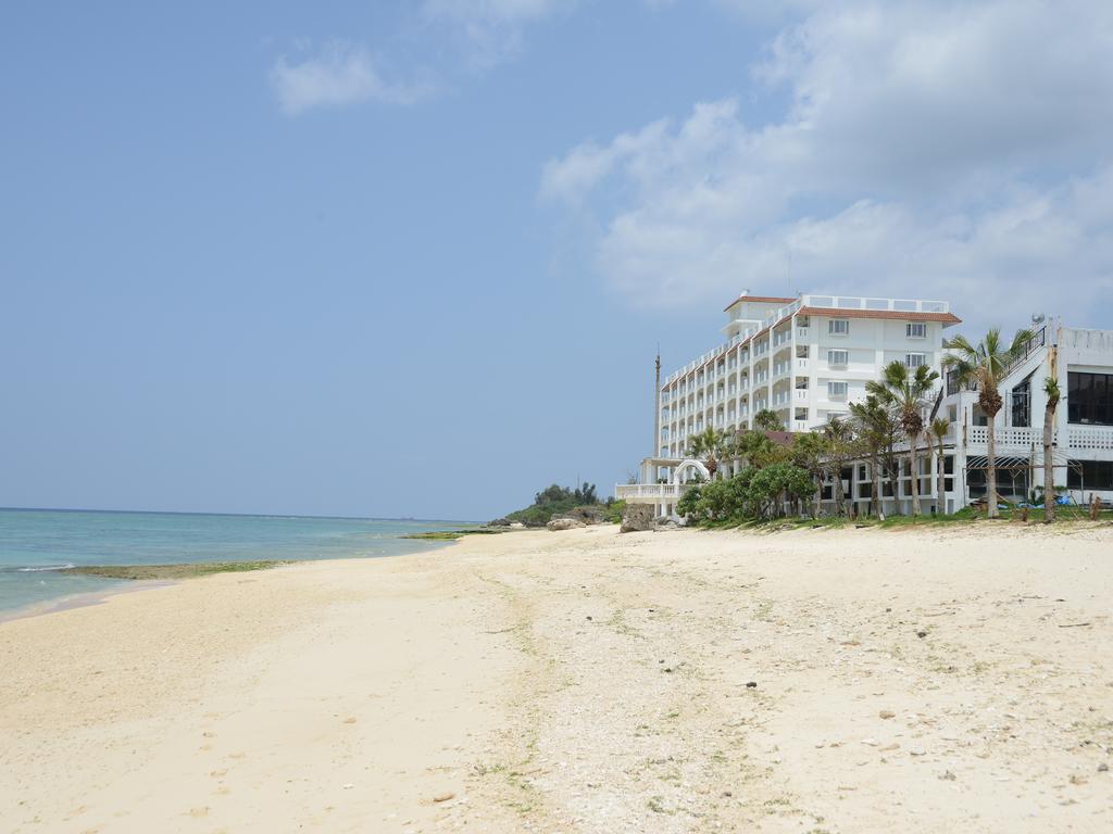 Morimar Resort Hotel Yomitan Esterno foto