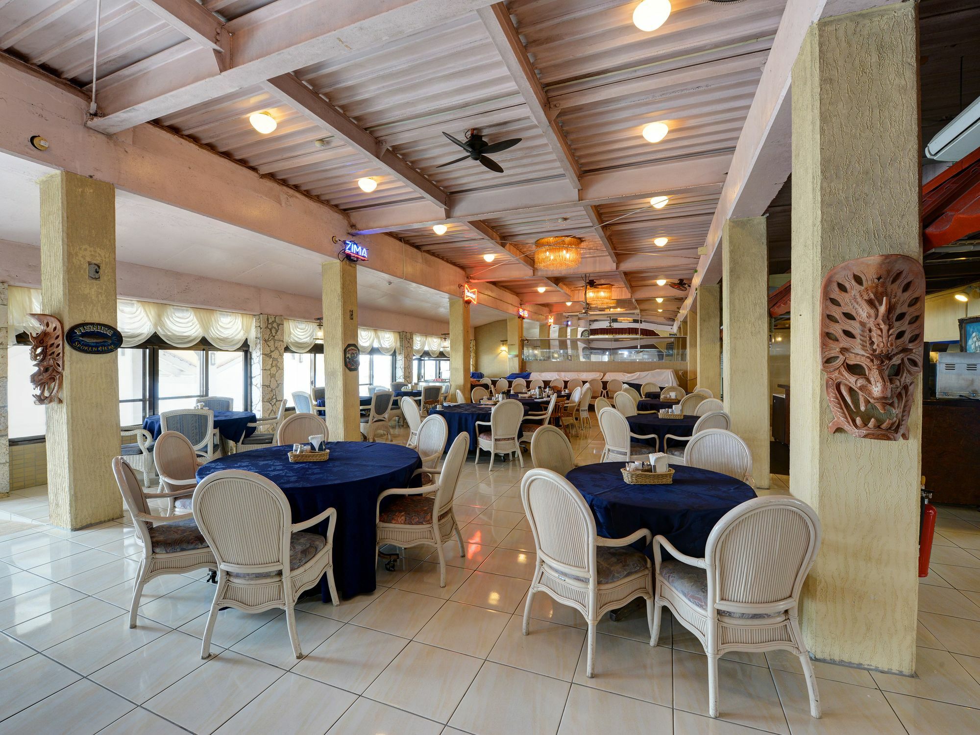 Morimar Resort Hotel Yomitan Esterno foto